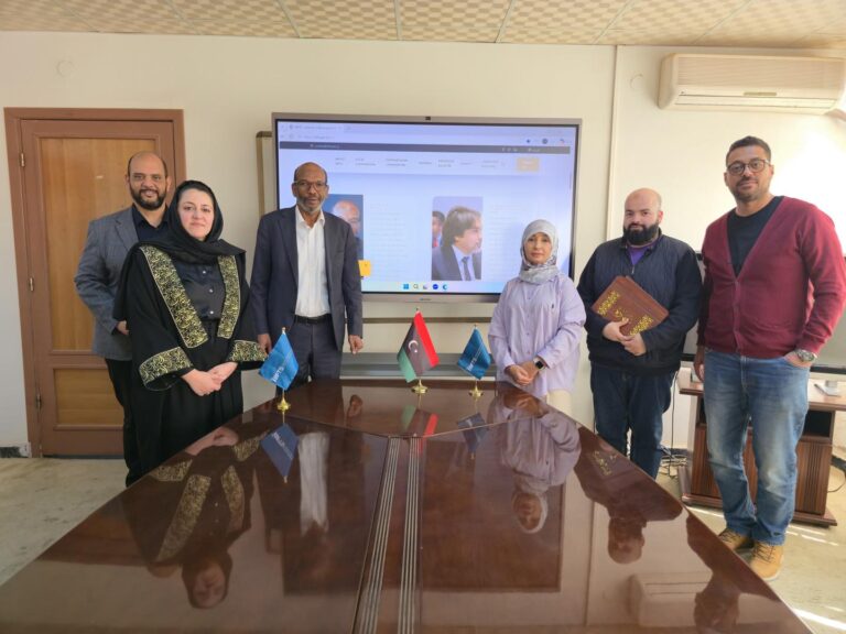 Institute Launches English Version of Its Official Website